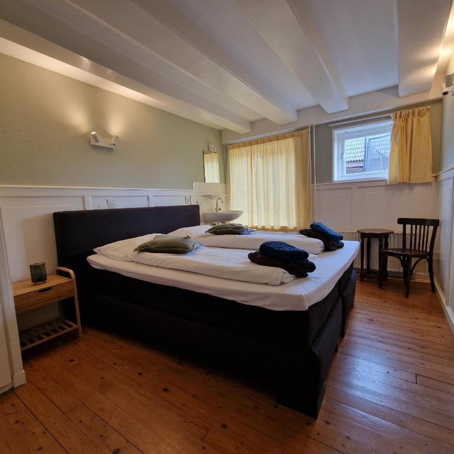 'T Lytse Knipke Bed & Breakfast Lemmer Ruang foto