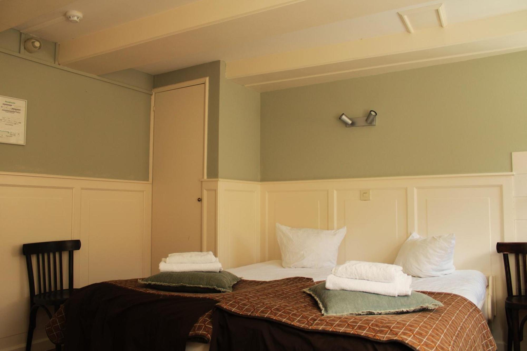 'T Lytse Knipke Bed & Breakfast Lemmer Bagian luar foto