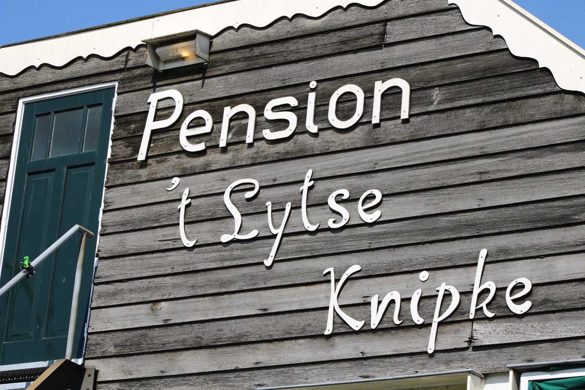 'T Lytse Knipke Bed & Breakfast Lemmer Bagian luar foto